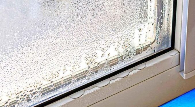 Warum schwitzen Fenster im Winter: Hier ist der Grund