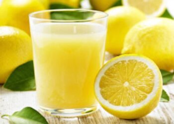 Jeden Morgen Zitronenwasser und das passiert mit ihrem Körper. Das Ergebnis ist unglaublich!