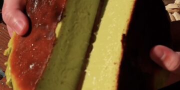 Pistazien-Basque-Cheesecake
