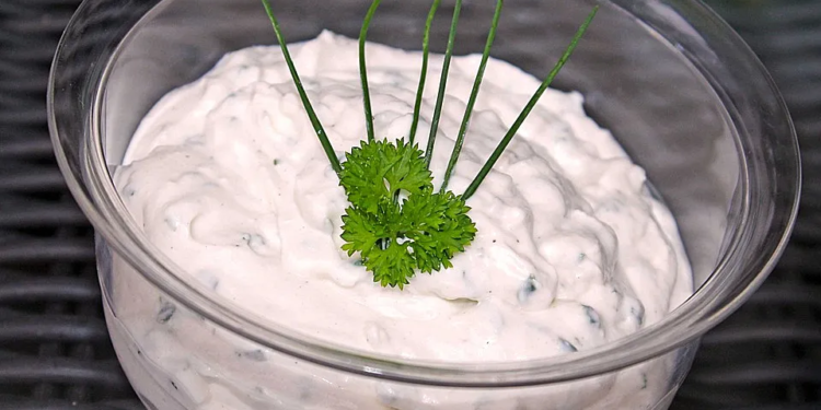 Sour Cream nach Steakhaus Art